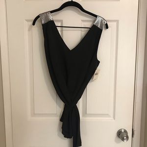 Shiny shoulder tie waste blouse